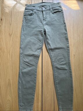 7 For All Mankind Skinny Jeans in Olive Green